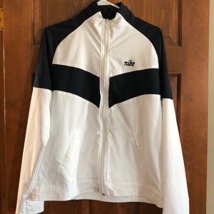 Nike wind breaker